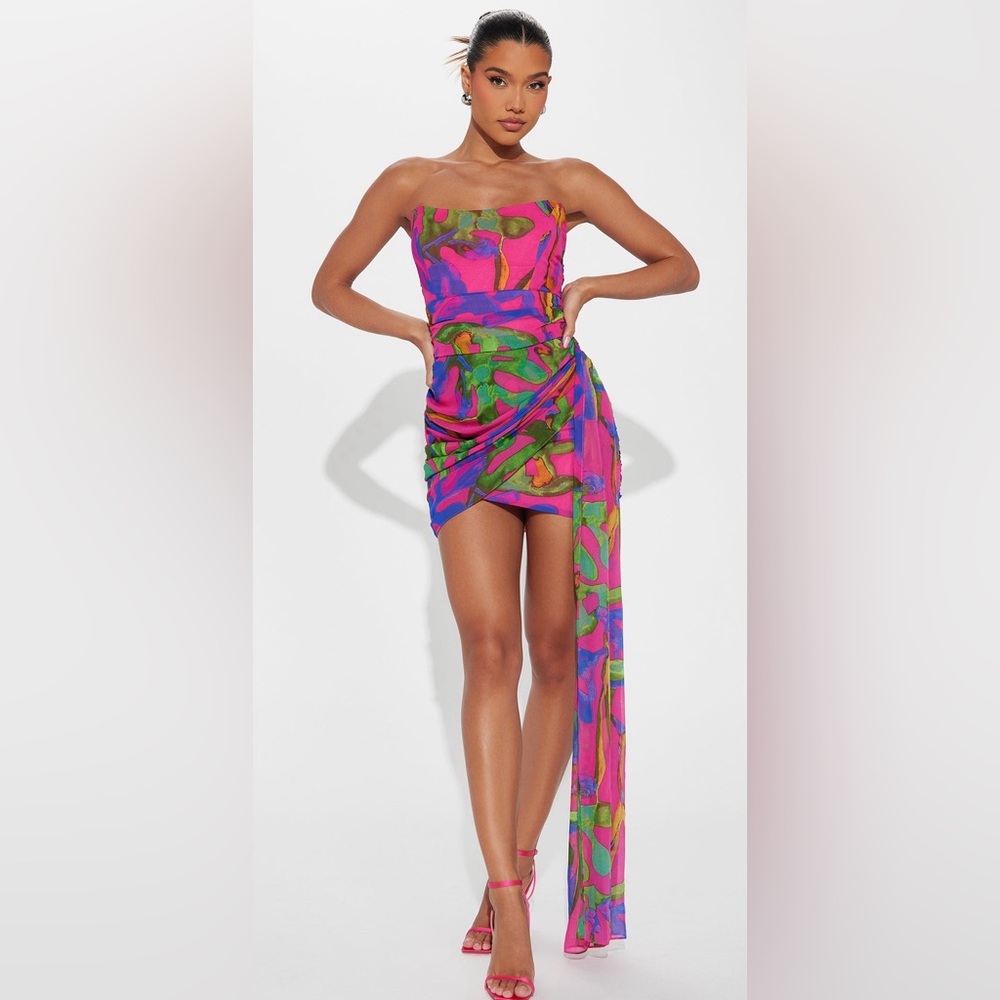 Fashion Nova Multi-Color Strapless Mini Dress with Draped Side Sash